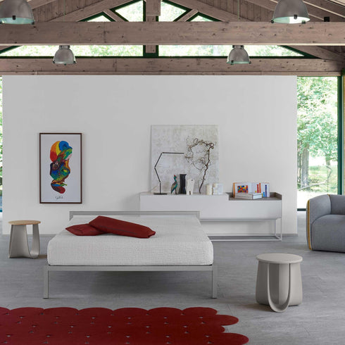 Sag Stool / Side Table